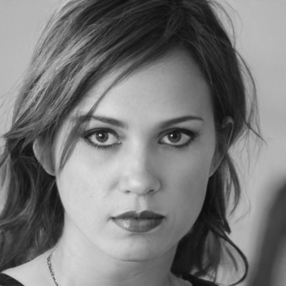 Ana Martínez